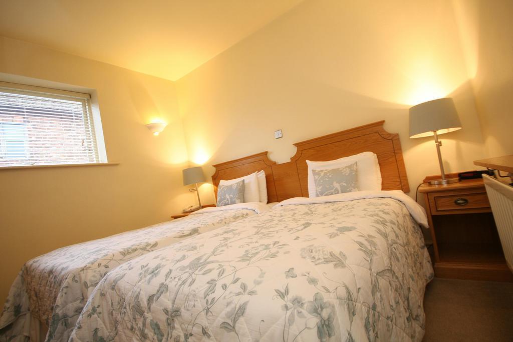 Crown Hotel Nantwich Pokój zdjęcie