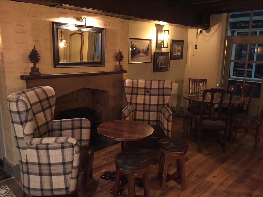 Crown Hotel Nantwich Zewnętrze zdjęcie
